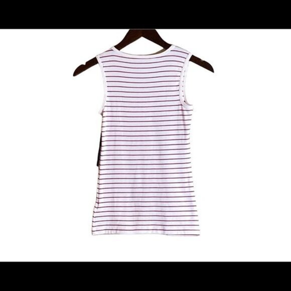 Tahari Essentials T-Shirt Red Cream Striped V-Neck Sleeveless Casual Soft - Picture 2 of 6